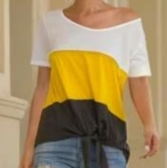 🖤 Sweater - Picture 1 of 4